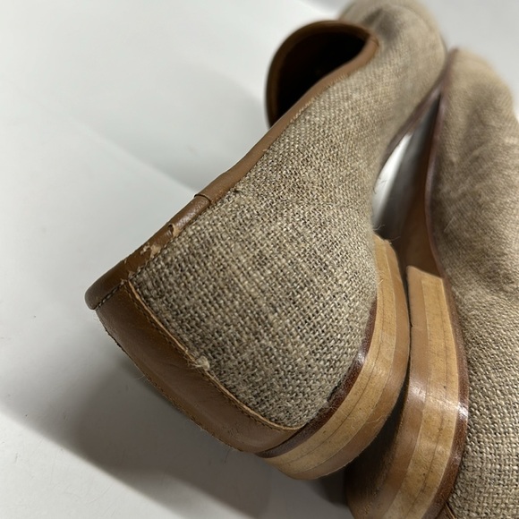 Erica Wilson Needlepoint Shoes Slip On Loafers Shoe Palm Tree Tan Green Size 8 - Picture 7 of 11